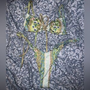 NWOT green bikini set